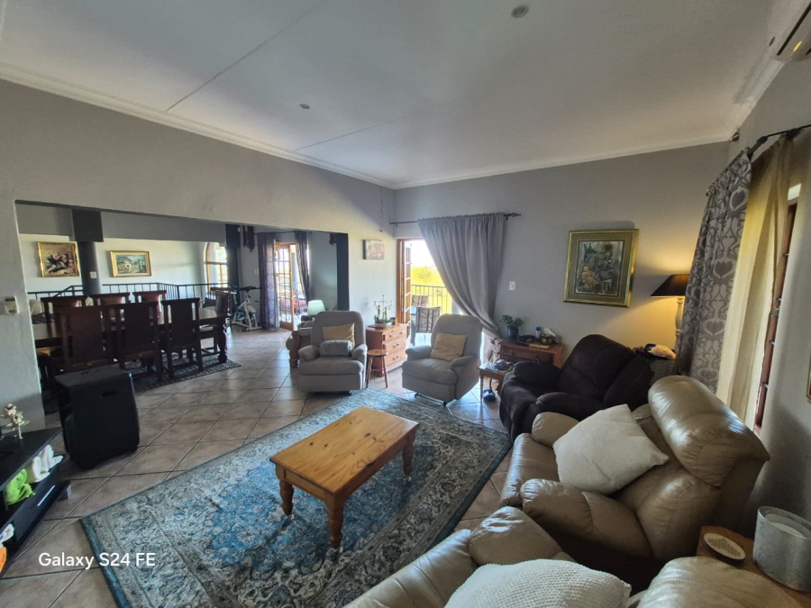 5 Bedroom Property for Sale in Cashan North West